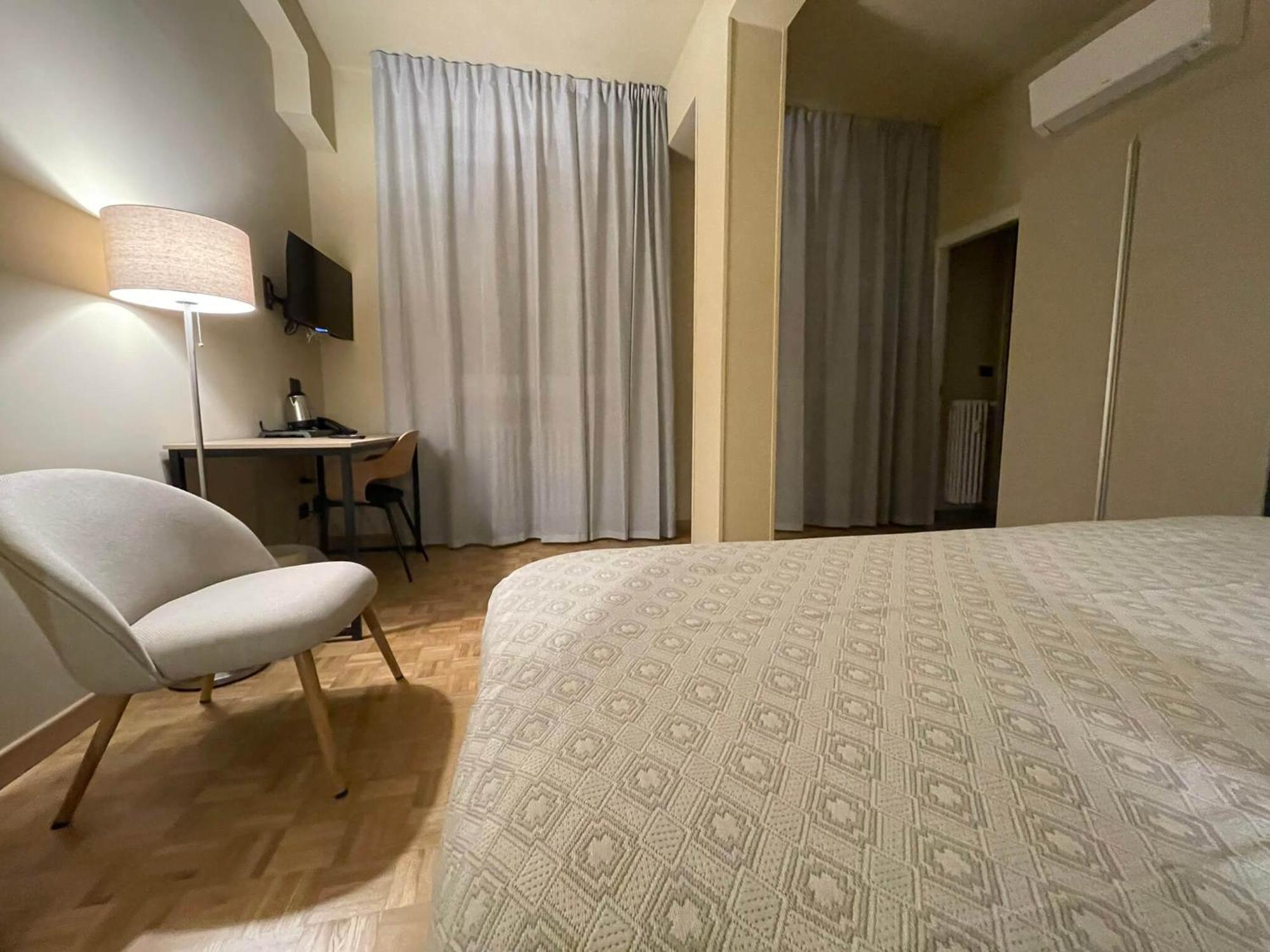 La Galleria Lodge Πάρμα Εξωτερικό φωτογραφία