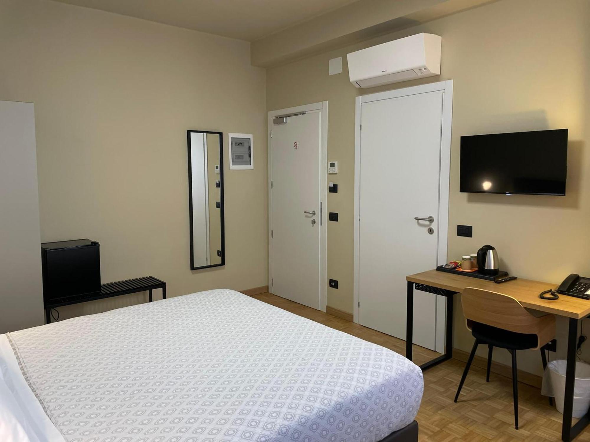 La Galleria Lodge Πάρμα Εξωτερικό φωτογραφία