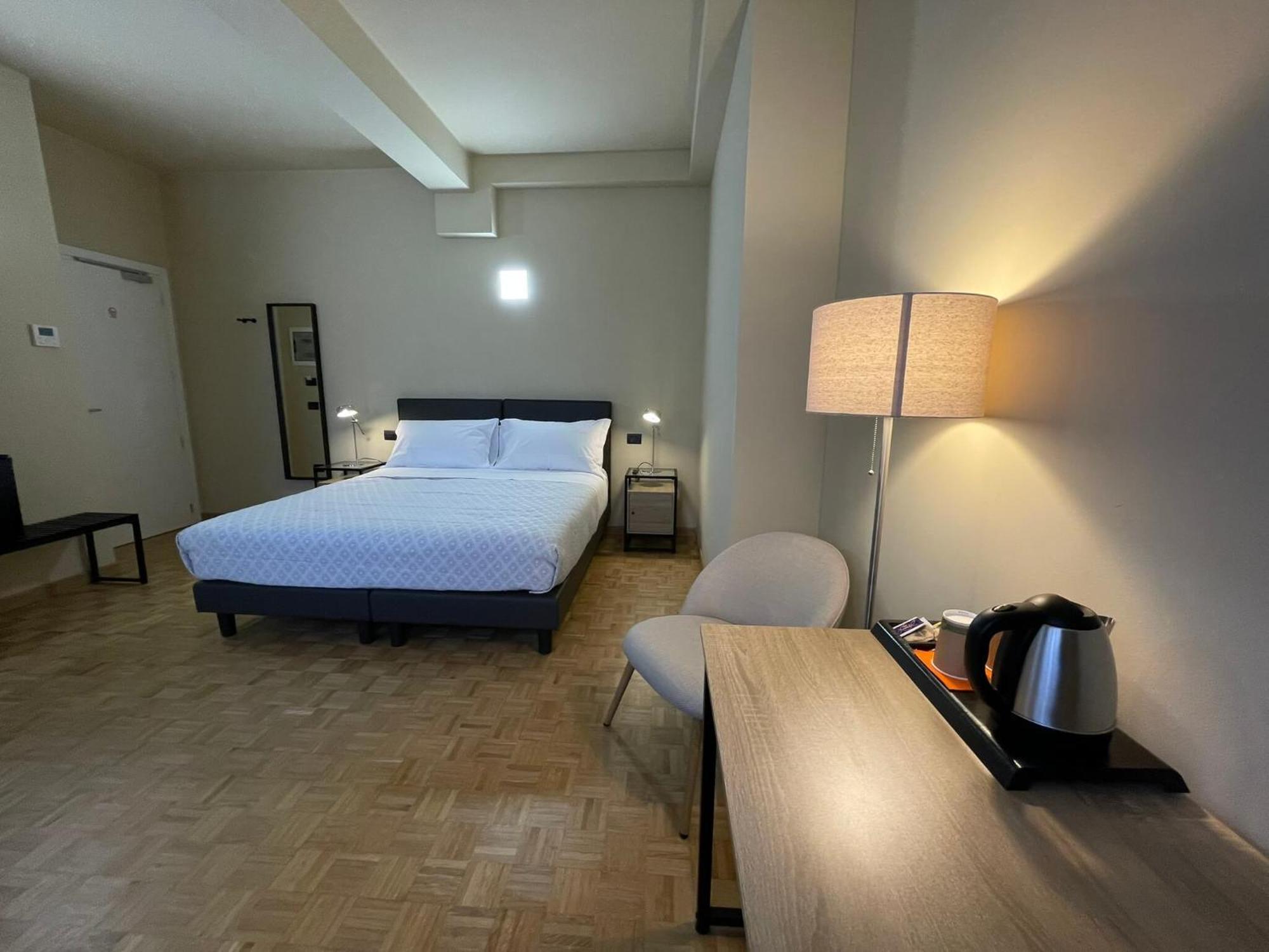 La Galleria Lodge Πάρμα Εξωτερικό φωτογραφία